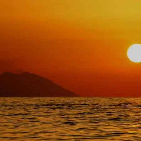 Bed & Breakfast Terrazza Dei Tramonti 3*