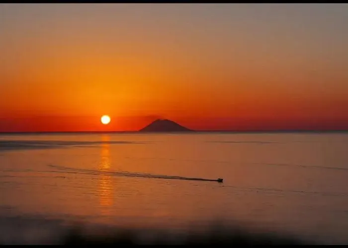 לינה וארוחת בוקר Terrazza Dei Tramonti Falerna Scalo